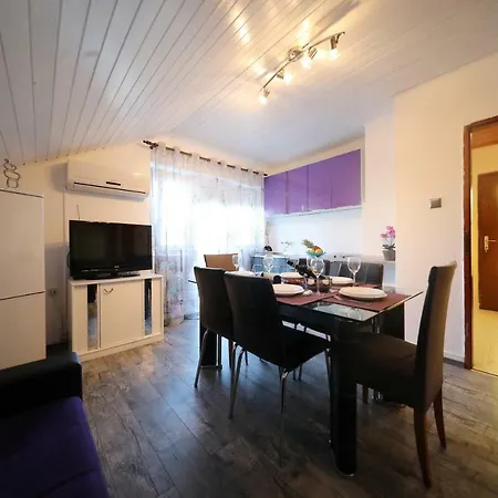 Apartamento Leona *