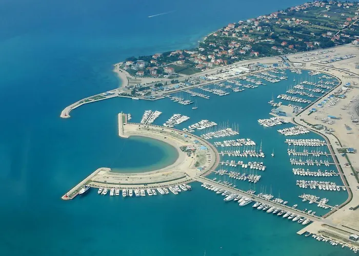 Leona Apartament Sukošan